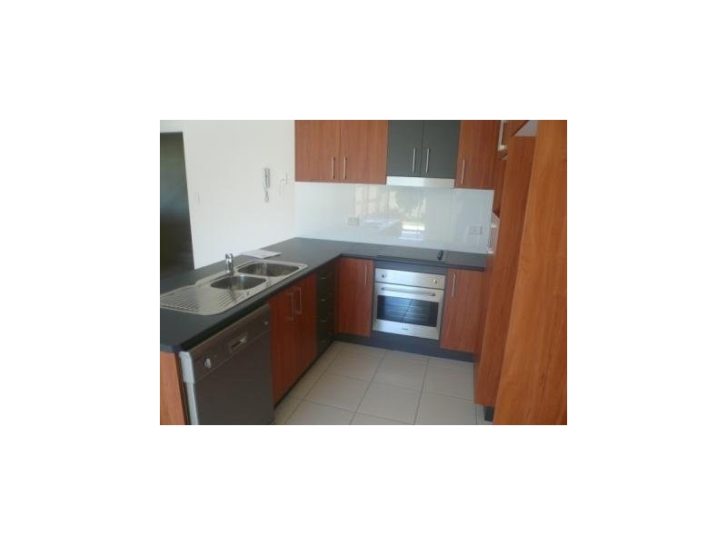 3/3 Railway Parade, Nundah QLD 4012
