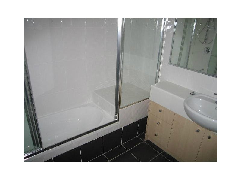 2/11 Onslow Street, Ascot QLD 4007