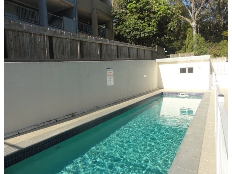 28 108 Nicholson Street, Greenslopes QLD 4120