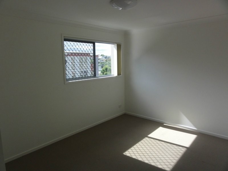 4/42 Julia Street, Wavell Heights QLD 4012