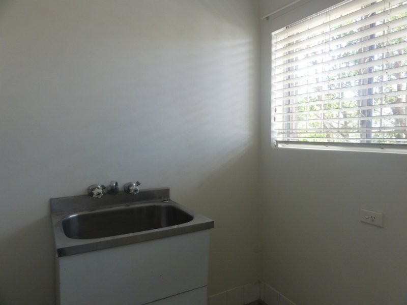 2/379 Cornwall St, Greenslopes QLD 4120