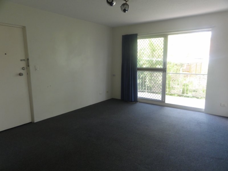 2/379 Cornwall St, Greenslopes QLD 4120