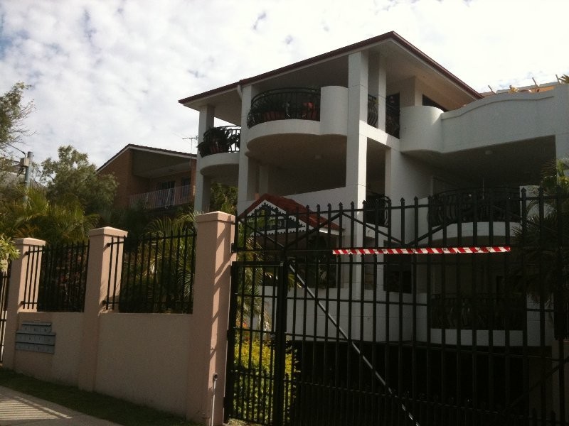 6/39 Edmonstone Street, West End QLD 4101