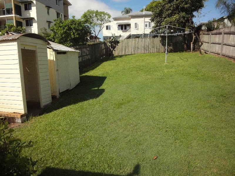 15 Loch Street, West End QLD 4101
