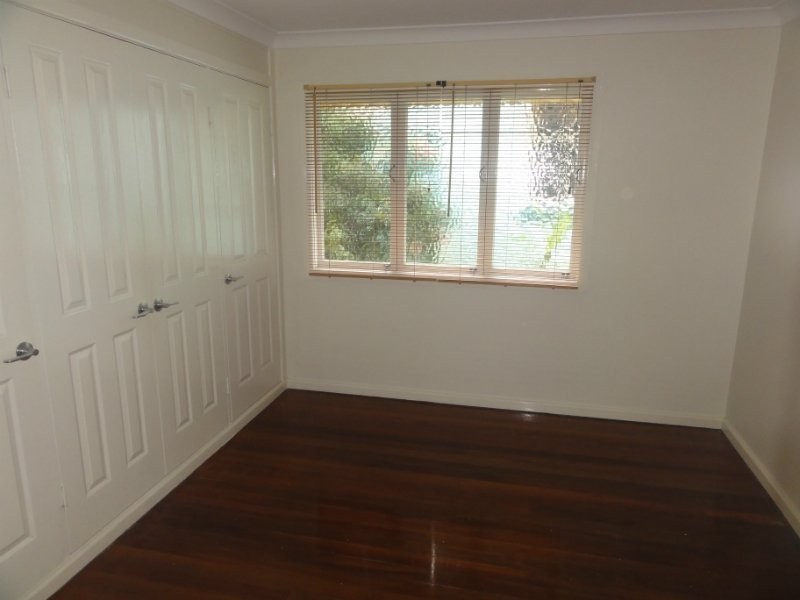 14 Collings St, Balmoral QLD 4171