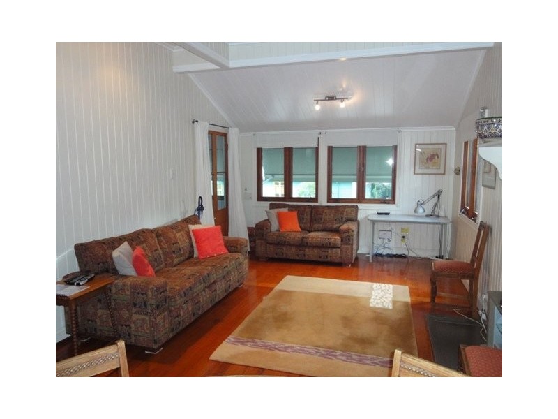 17 Harriet Street, West End QLD 4101