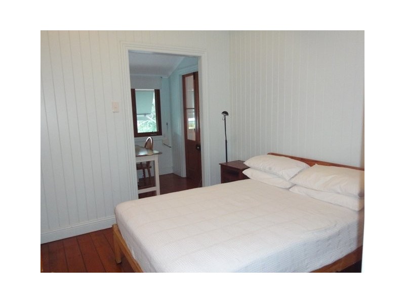 17 Harriet Street, West End QLD 4101