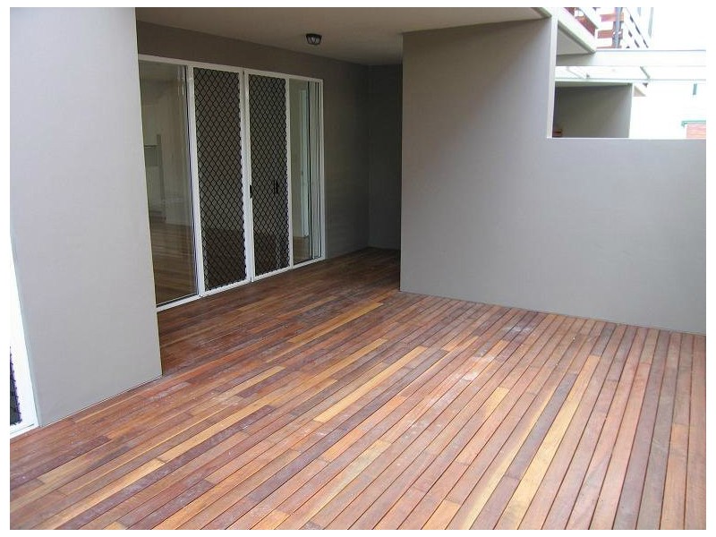 4/59 Smallman, Bulimba QLD 4171