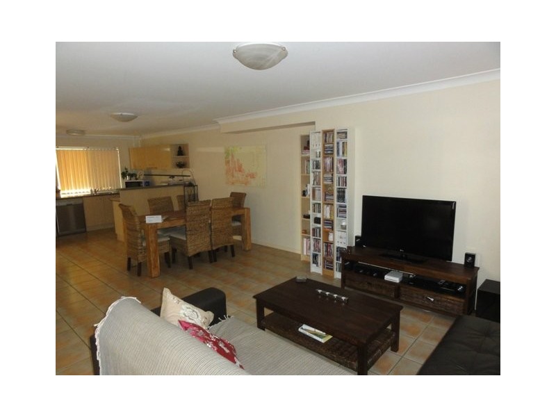 5/10 Rolle Street, Holland Park QLD 4121