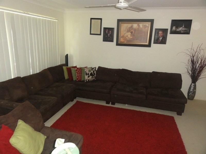 12 Moroney Crt, Goodna QLD 4300