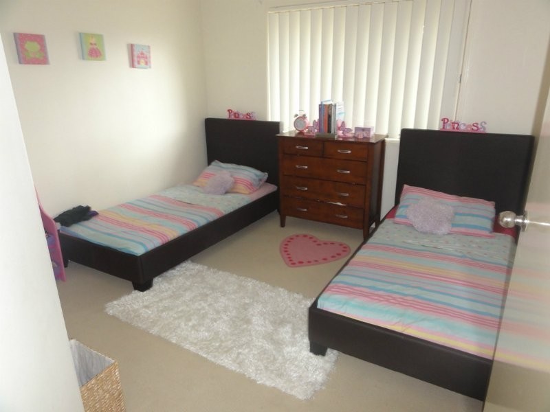 12 Moroney Crt, Goodna QLD 4300