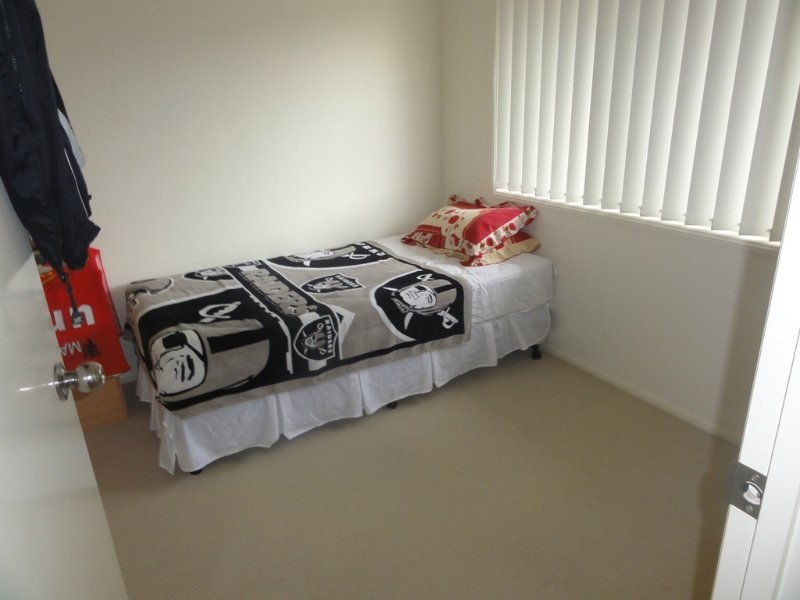 12 Moroney Crt, Goodna QLD 4300