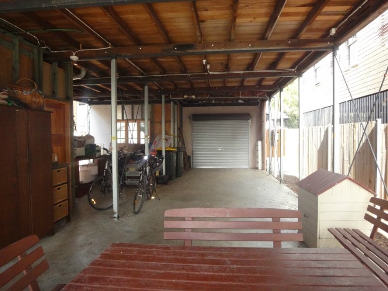 30 Myrtle, Woolloongabba QLD 4102