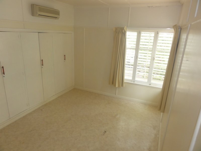 76 Effingham Street, Tarragindi QLD 4121