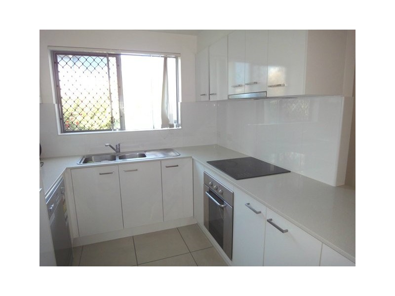 1/8-10 Kingsmill Street, Chermside QLD 4032