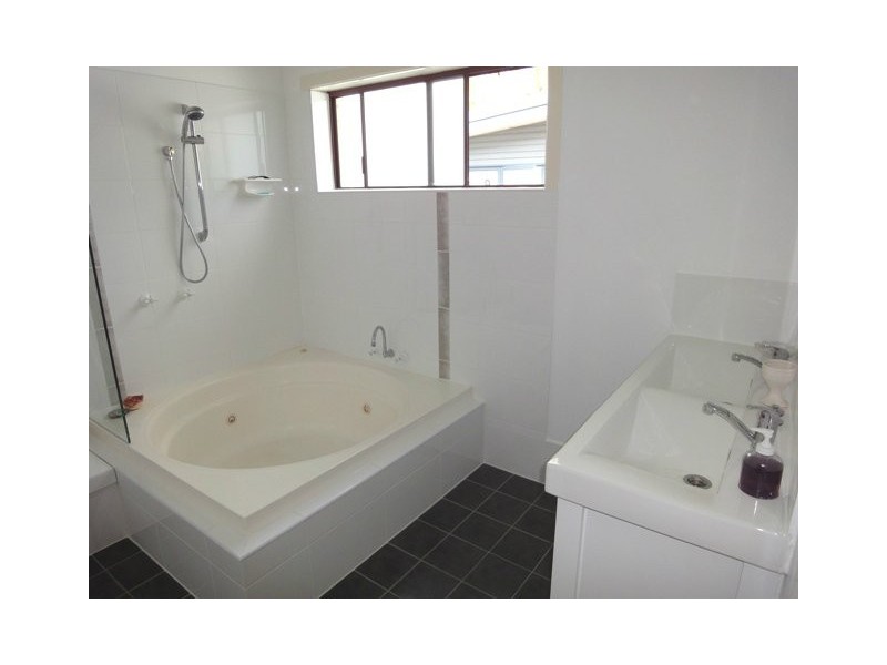 1226 Waterworks Road, The Gap QLD 4061