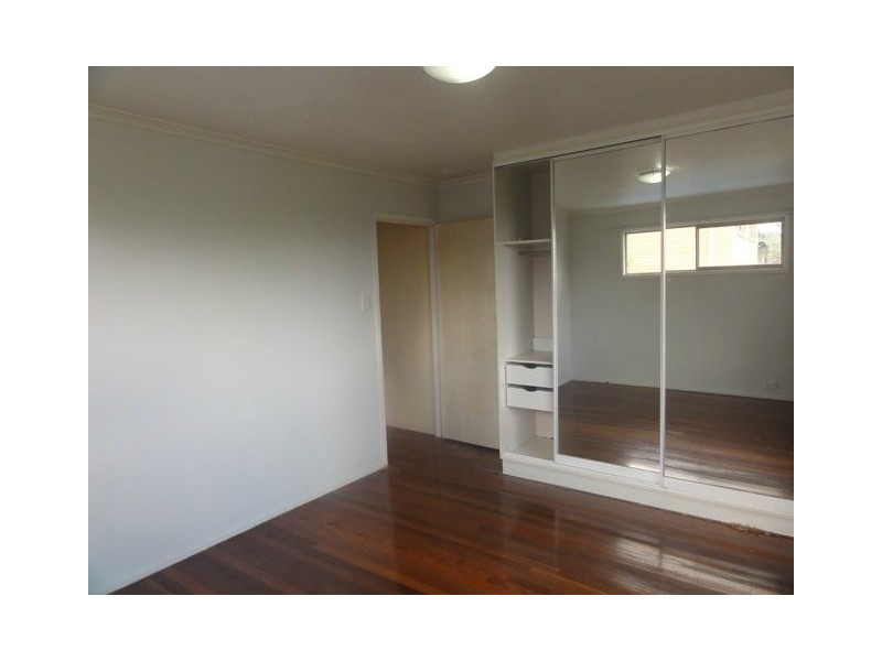 32 Bankside Street, Nathan QLD 4111