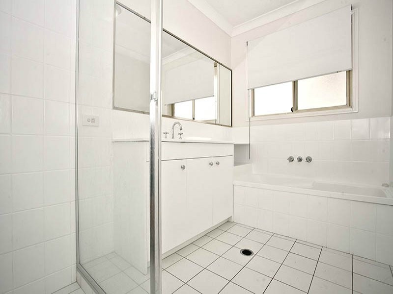 8/18 Selangor Place, Carina QLD 4152