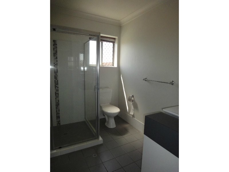 15 Nieppe Street, Kedron QLD 4031