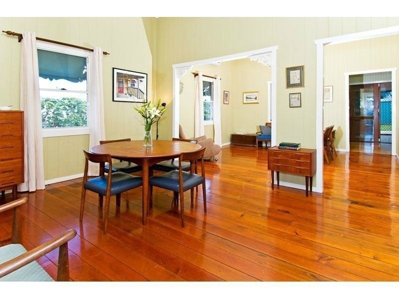 23 Sword Street, Woolloongabba QLD 4102