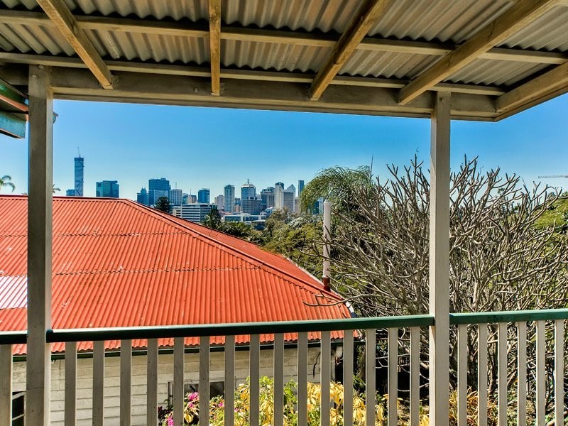 30 Ruth Street, Highgate Hill QLD 4101
