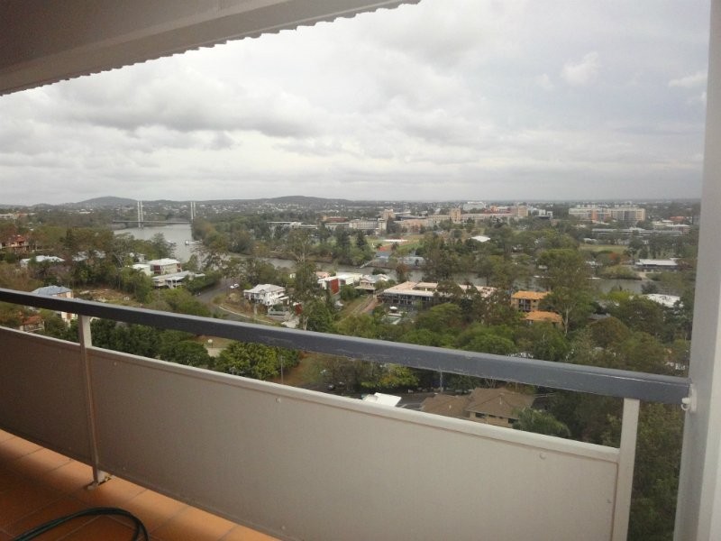 34/91-96 Dornoch Tce, Highgate Hill QLD 4101