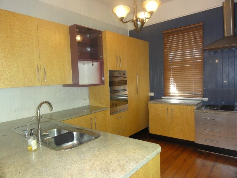 122 Gladstone Road, Highgate Hill QLD 4101