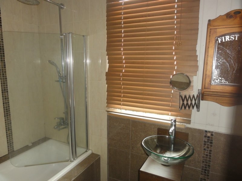 122 Gladstone Road, Highgate Hill QLD 4101