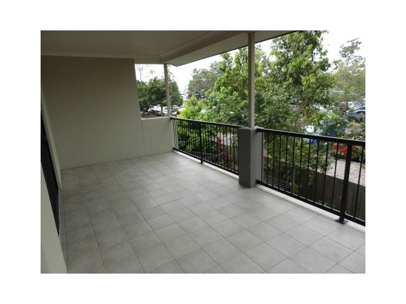 2/97 Wallace Street, Chermside QLD 4032