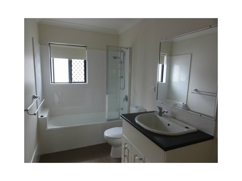 2/97 Wallace Street, Chermside QLD 4032