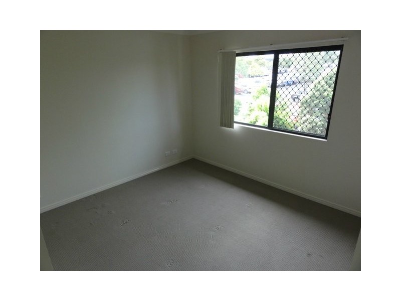2/97 Wallace Street, Chermside QLD 4032