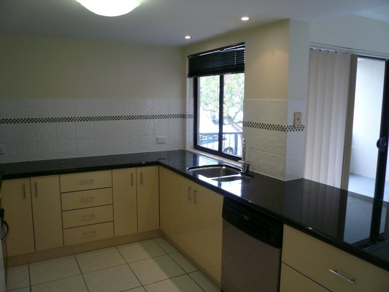 3/153 Riding Road, Balmoral QLD 4171