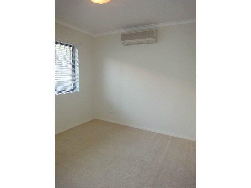 3/153 Riding Road, Balmoral QLD 4171