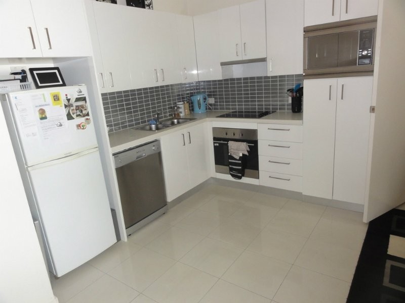 29/108 Nicholson Street, Greenslopes QLD 4120