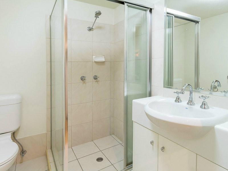 4/472 Wynnum Road, Morningside QLD 4170