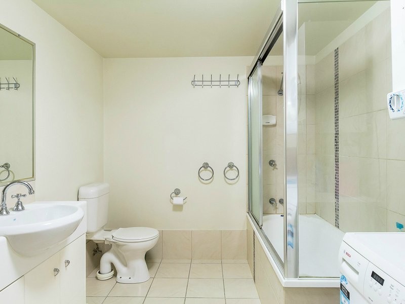 4/472 Wynnum Road, Morningside QLD 4170