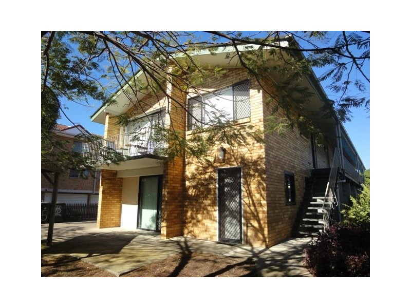 4/16 Norman Drive, Chermside QLD 4032