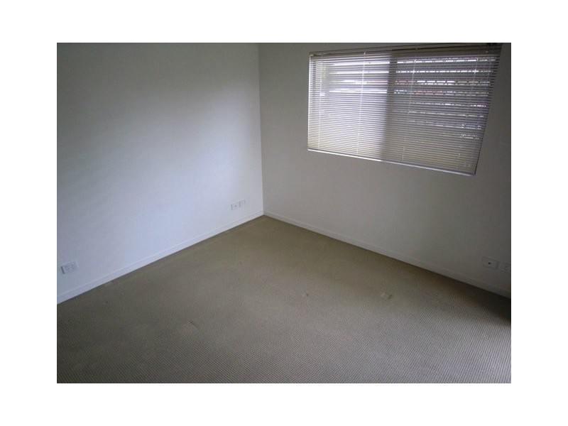 2/76 Gillies Street, Zillmere QLD 4034