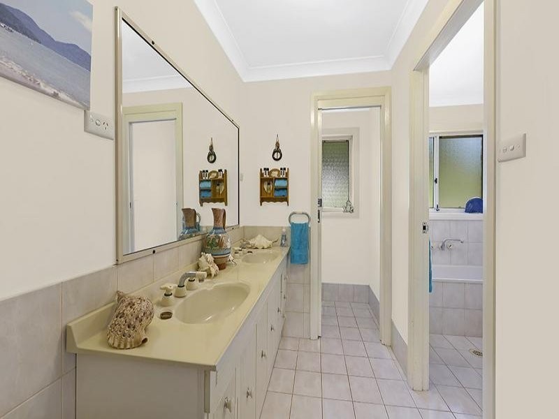 18 Hansens Rd, Tumbi Umbi NSW 2261