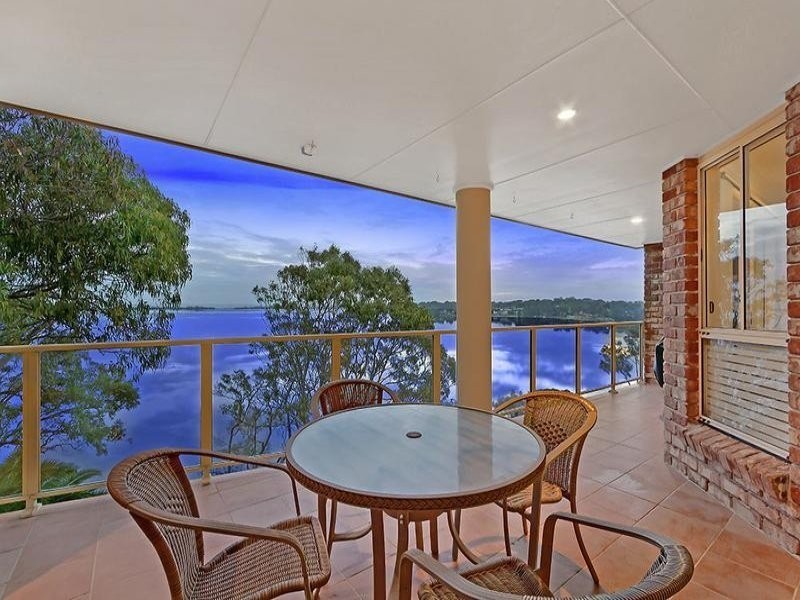 140 Diamond Head Drive, Budgewoi NSW 2262