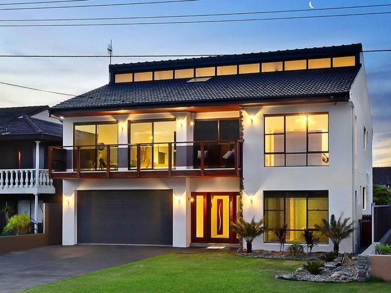 18 Curtis Parade, The Entrance North NSW 2261