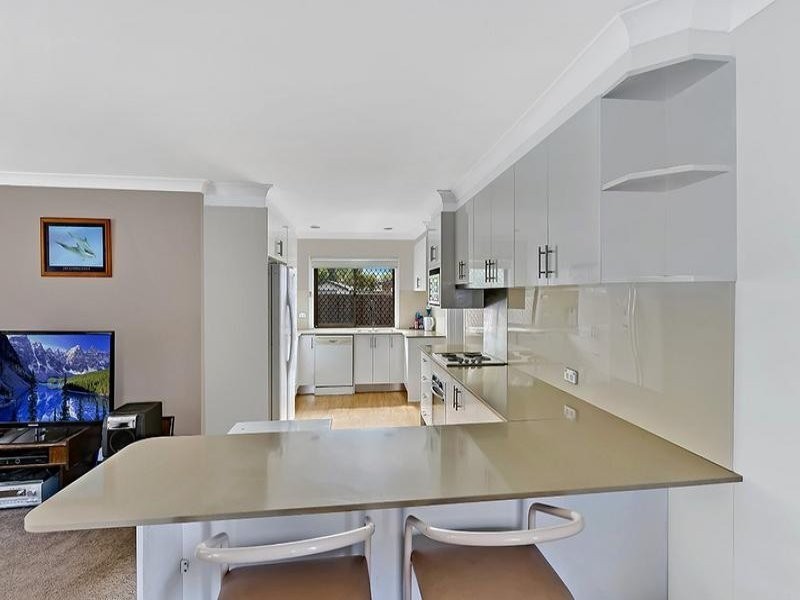 9 Manning Road, The Entrance NSW 2261