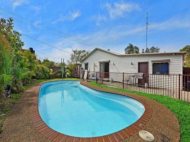 9 Manning Road, The Entrance NSW 2261