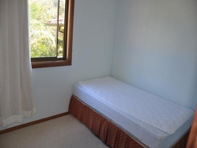 2 Simon Close, Chittaway Point NSW 2261