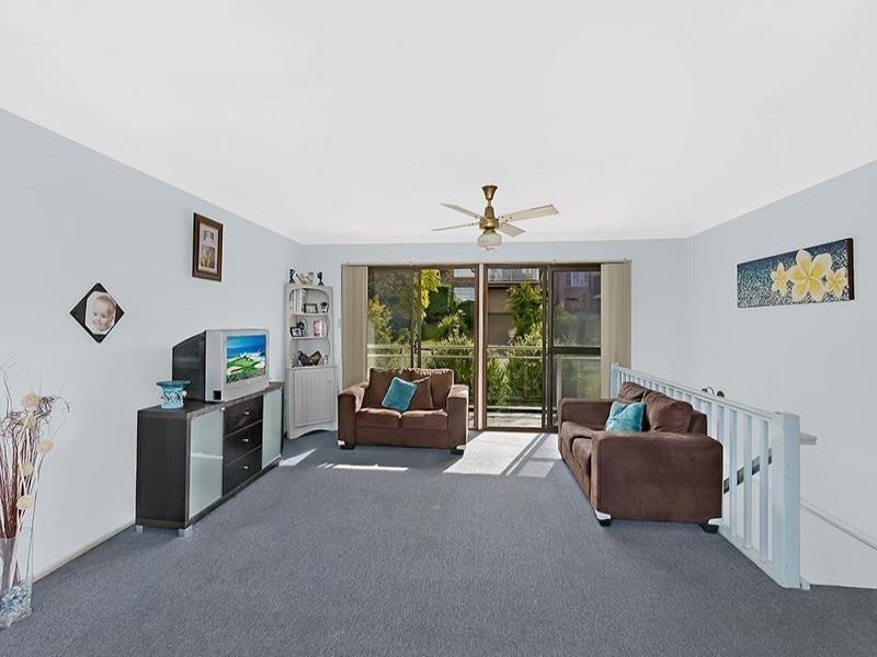 22 Margherita Avenue, Bateau Bay NSW 2261