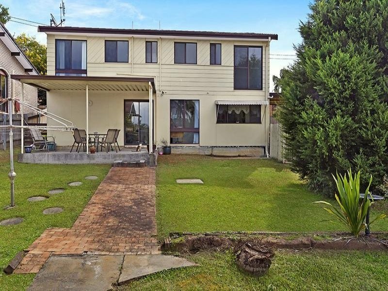 22 Margherita Avenue, Bateau Bay NSW 2261