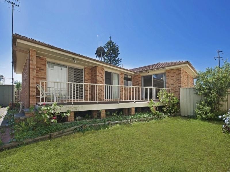 2/118 Hutton Road, The Entrance North NSW 2261