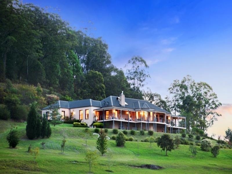 25 Ravensdale Road, Yarramalong NSW 2259