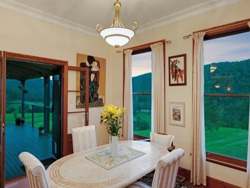 25 Ravensdale Road, Yarramalong NSW 2259