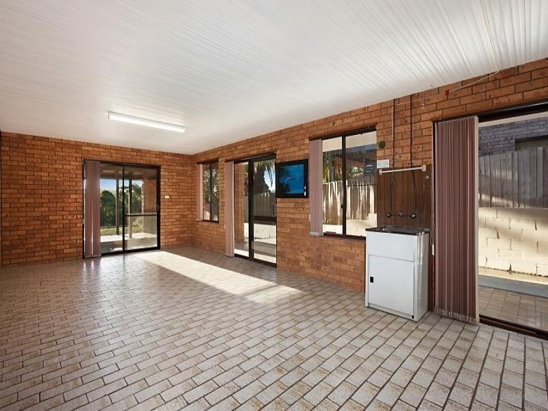 5 Tower Street, Bateau Bay NSW 2261